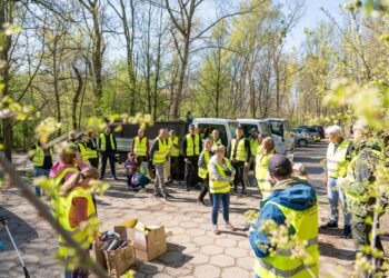 Miejski Dzień Ziemi w Chorzowie. Chorzowianie zadbali o czystość Żabich Dołów