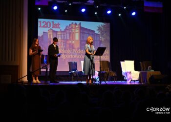120 lat Szkoły Podstawowej nr 34 w Chorzowie. Jubileusz z historią, sportową tradycją i kapsułą czasu