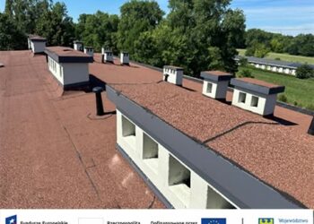 Termomodernizacja ZSP nr 1 w Chorzowie postępuje zgodnie z harmonogramem