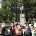 Narodowe Czytanie w Chorzowie. „Dziady” zabrzmiały na placu Mickiewicza